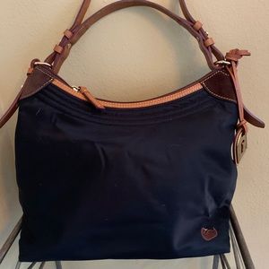 Black Dooney & Bourke purse